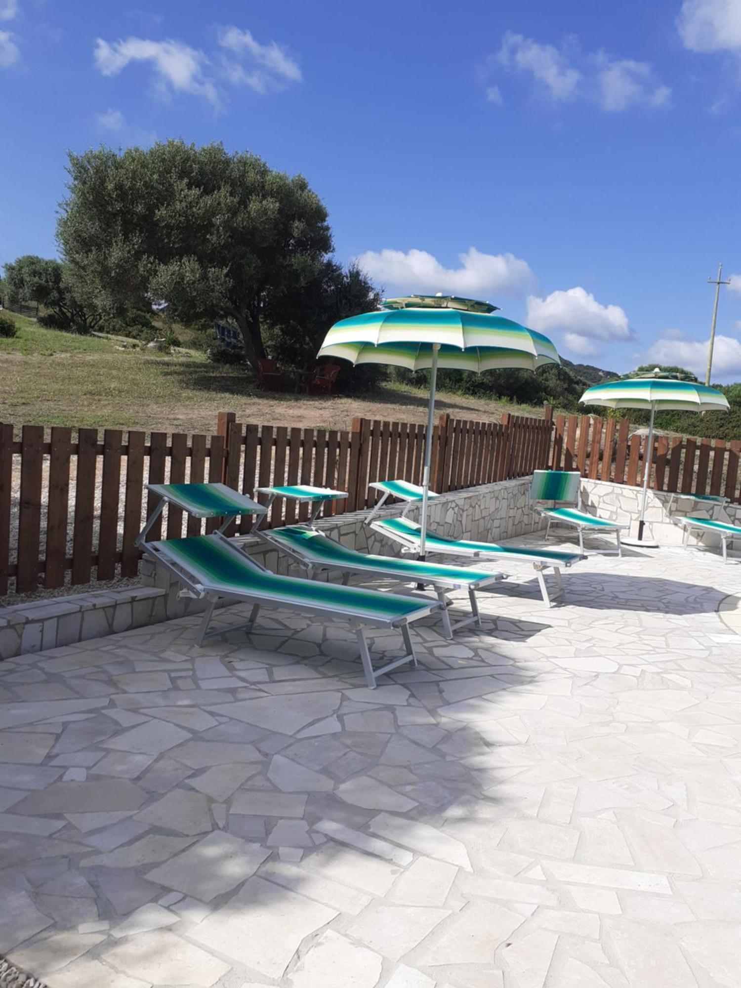 Agriturismo Gli Olivastri Appartamento Corbezzolo Con Piscina E Vista Mare,Climatizzatore,Wifi Aglientu Ngoại thất bức ảnh